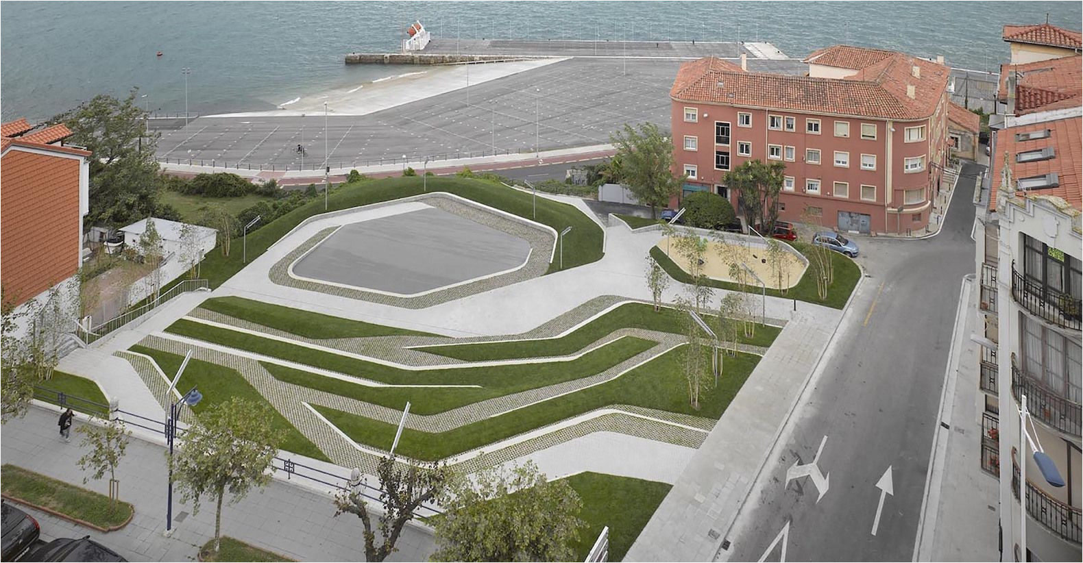 stormwater savvy urban park turns permeable paving into a beautiful design asset