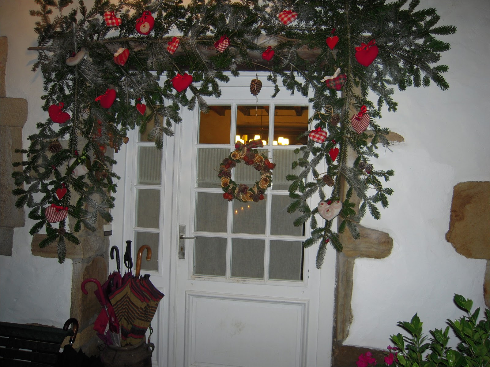 top decorando la puerta del hogar para la navidad with decoracion puertas navideas