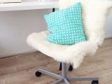 Furry-Desk-Chair-cover-Modern