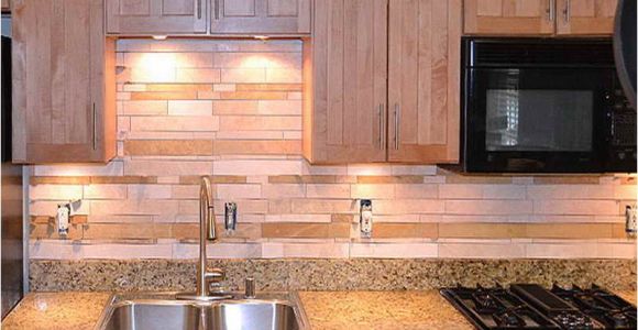 Backsplash Ideas with New Venetian Gold Granite New Venetian Gold Granite for the Kitchen Backsplash Ideas