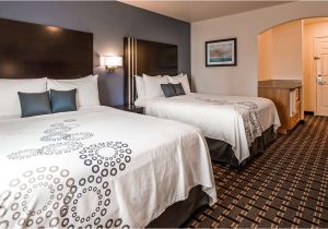 Eastern King Bed Vs Western King Bed Best Western Plus Edmonds Harbor Inn 125 I 1i 4i 6i Updated 2019