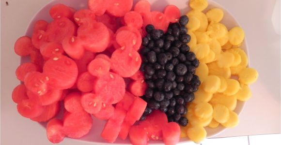 Fruit Tray Shaped Like Mickey Mouse the Taj Chronicles It 39 S A Mickey Mouse Clubhouse Party