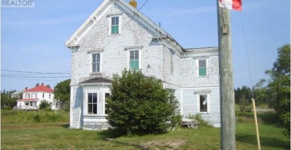 Grand Manan Real Estate Remax 1156 Route 776 Grand Manan island for Sale 30 000