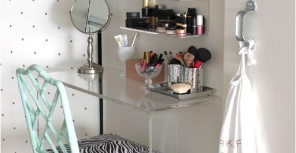 Makeup Vanity Ideas for Small Spaces Chambre Le Blog De Blondie Beauty Un Blog Beaute